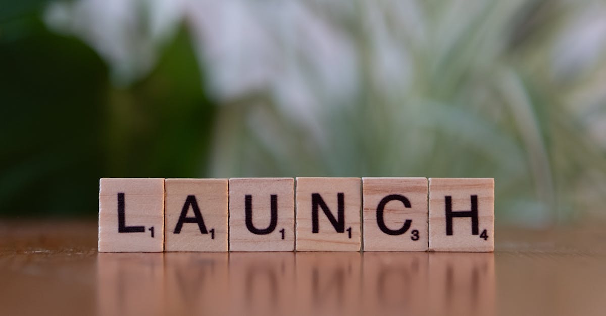 B2B CMOs Shift to Answer Engine Optimization Amid AI Disruption